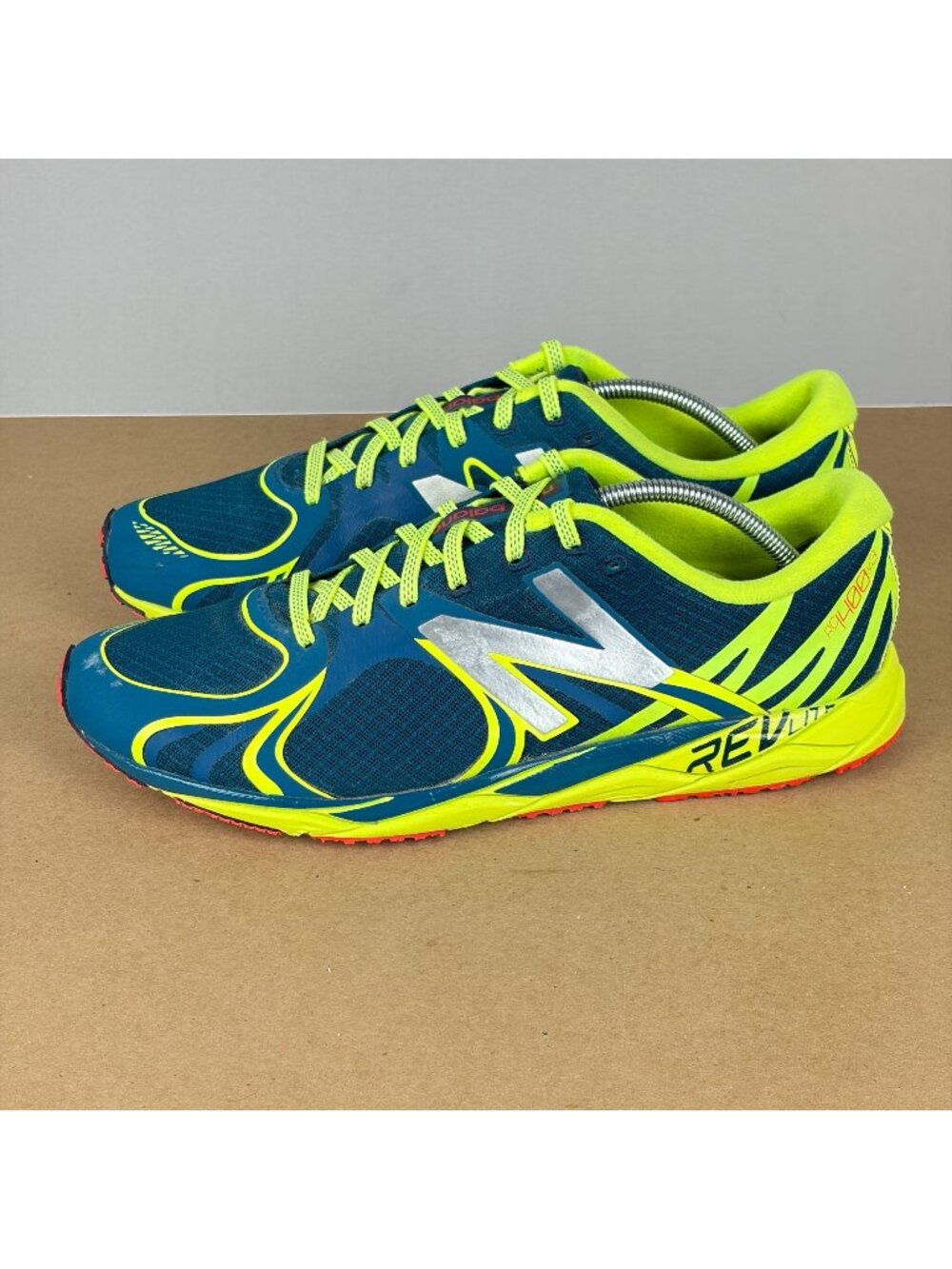 New Balance RC 1400v3 RevLite Athletic Running Shoes Mens 10 Blue Yellow
